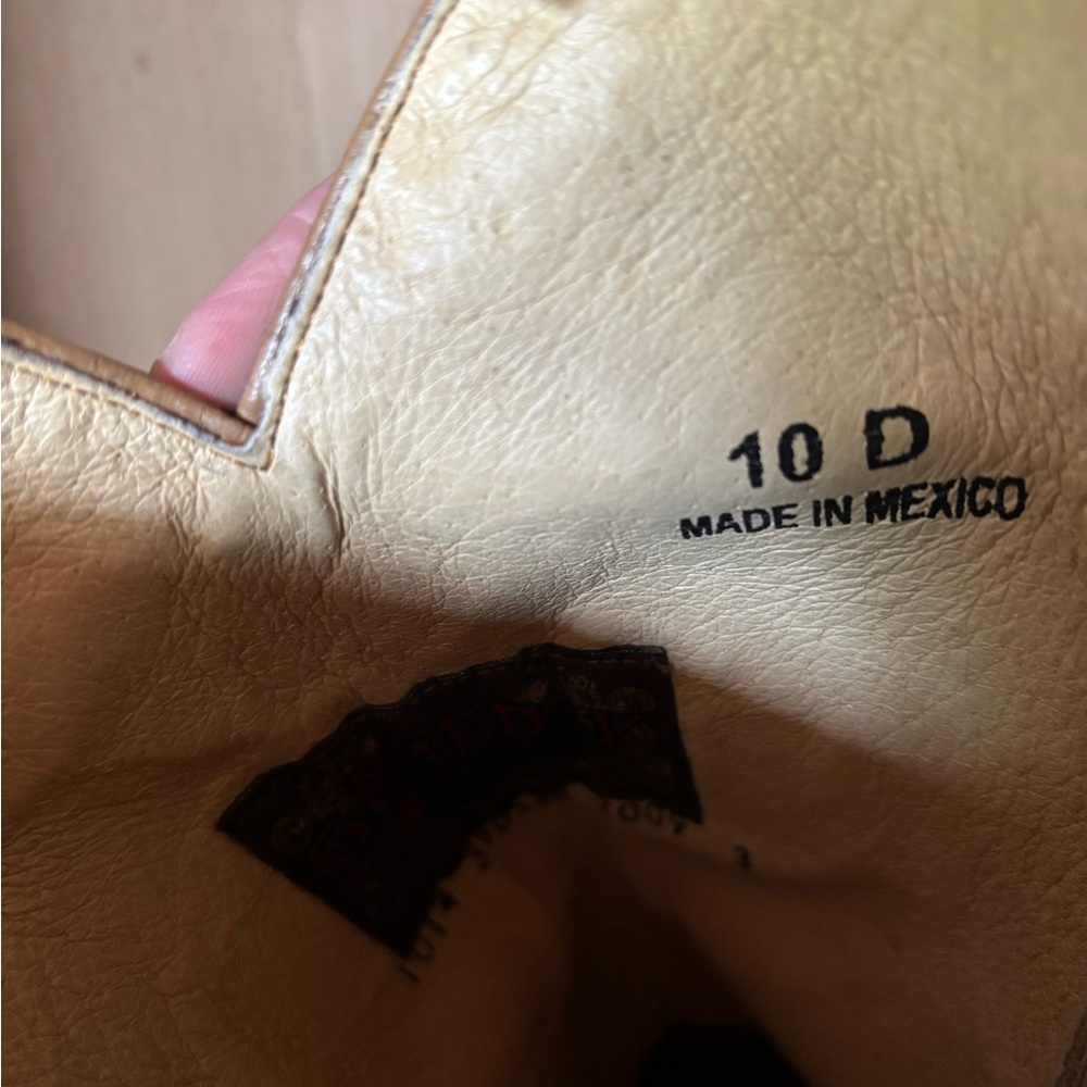 Game day LSU Louisiana State embroidered Brown leather Boots 10D-nib - Picture 8 of 10